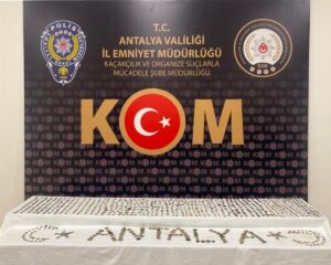 ANTALYA (AA) – Antalya'da düzenlenen tarihi eser operasyonunda bir zanlı