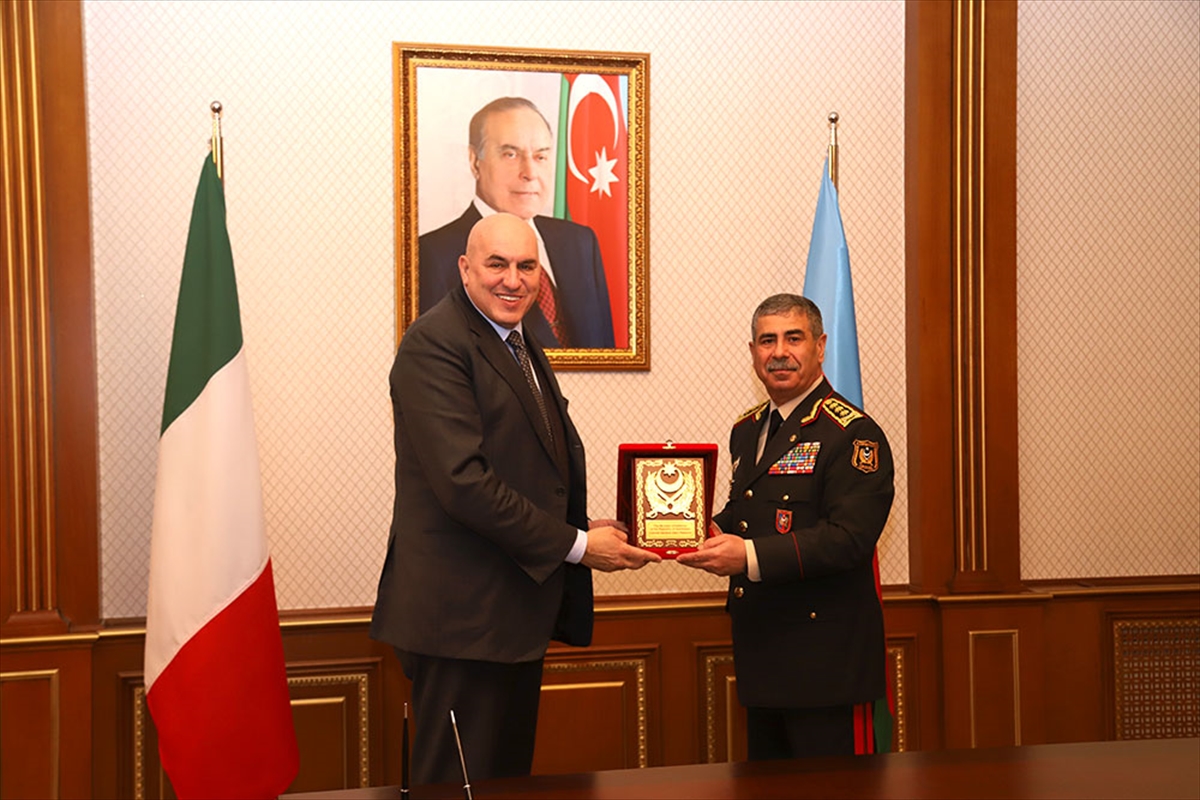 Azerbaycan ve İtalya askeri işbirliğini geliştirecek