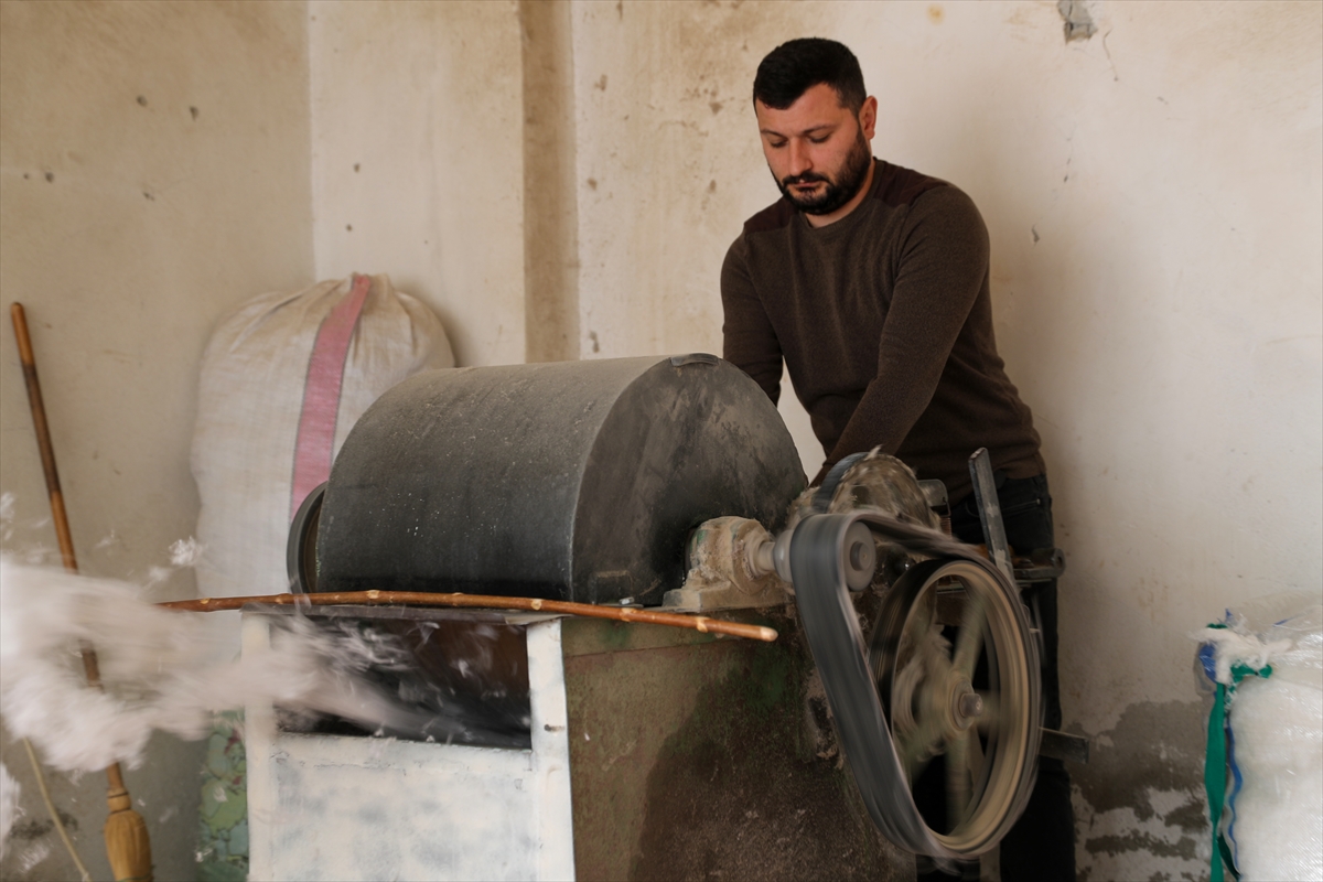 Baba mesleği yorgancılık abla ve kardeşe emanet