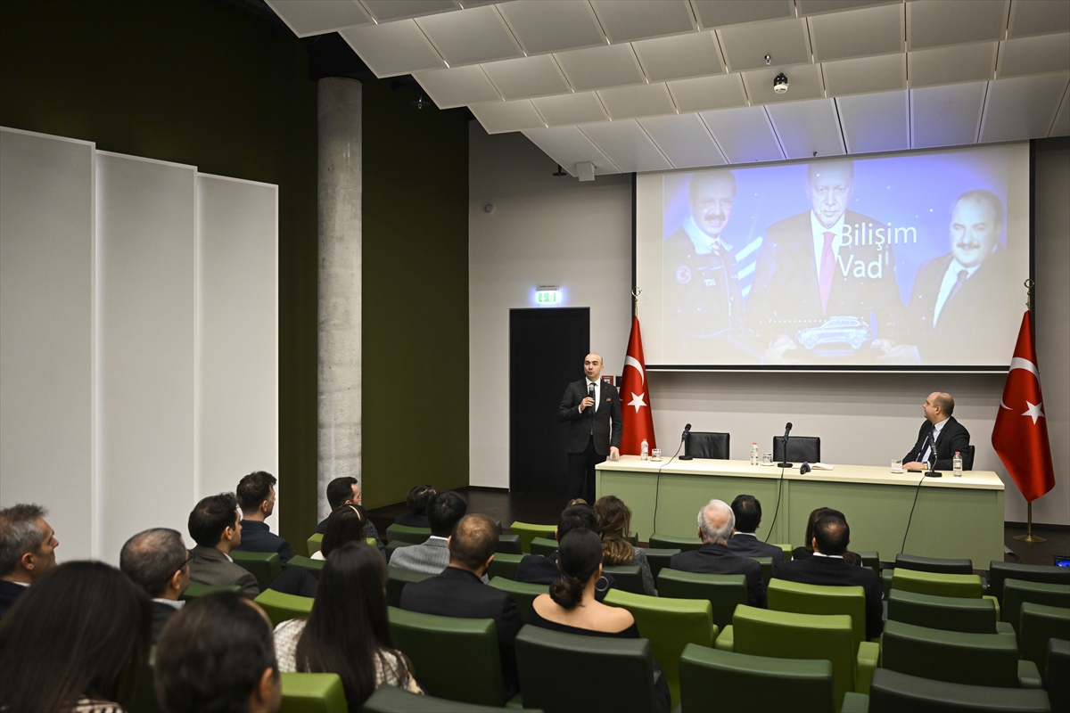 Bilişim Vadisi, girişimcileri Avrupa'ya açmak için Berlin'de saha araştırmasına çıktı