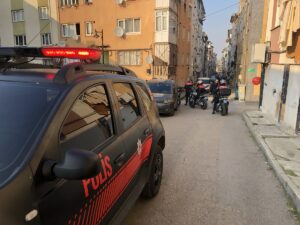 BURSA (AA) – Bursa'nın Osmangazi ilçesinde bir kişi, kavga sırasında