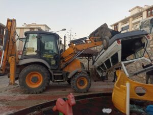 BURSA (AA) – Bursa'nın Orhaneli ilçesinde kontrolden çıkan aracın devrilmesi