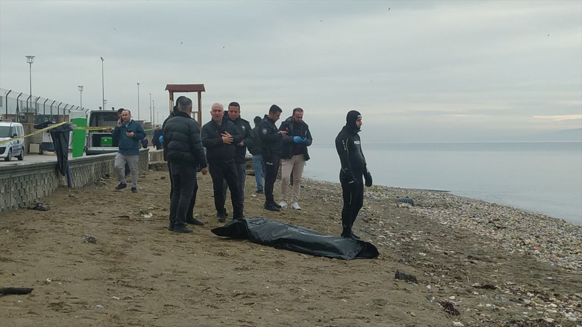 Bursa'da denizde kadın cesedi bulundu