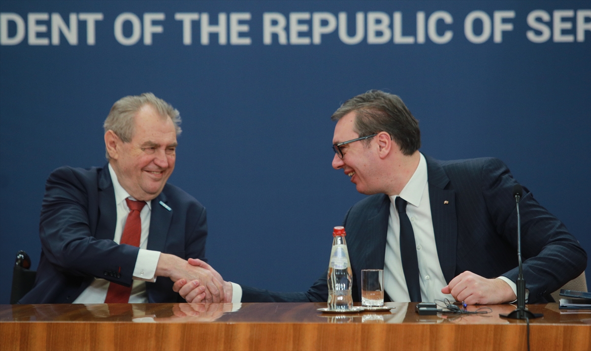 Çekya Cumhurbaşkanı Zeman'dan Sırbistan'a veda ziyareti