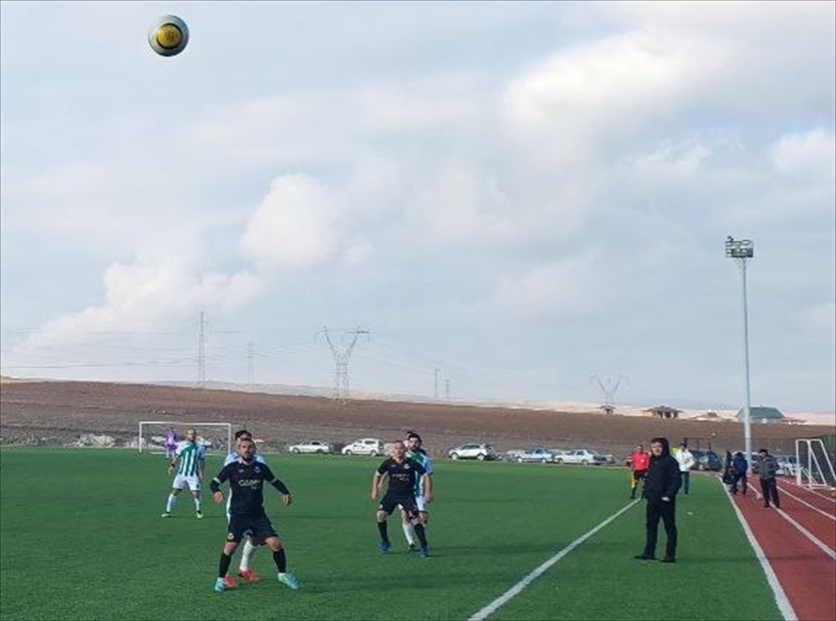 ÇORUM (AA) – Çorum'da 1. Amatör Küme maçında çıkan kavgada