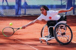 - Türkiye adına organizasyona milli sporcu Zeliha Aksak, katılacak 