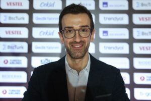 İSTANBUL (AA) – A Milli Kadın Voleybol Takımı Başantrenörü Daniele