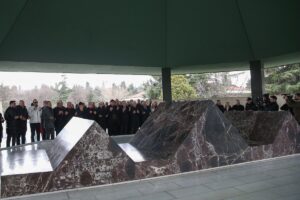 İSTANBUL (AA) – Demokratlar Platformu Genel Başkanı Harun Hınız, merhum