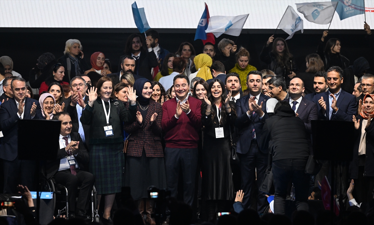 DEVA Partisi Genel Başkanı Babacan, “DEVA Partisi Hazır” etkinliğinde konuştu: