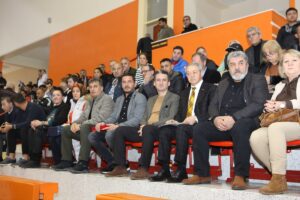 İZMİR (AA) – Dinçer İlhan Türkiye Büyük Kadınlar Ferdi Boks