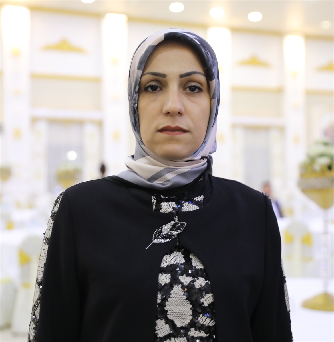 DİYARBAKIR (AA) – Diyarbakır annelerinden Ayşegül Biçer'in HDP il binası