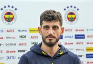 İSTANBUL (AA) – Fenerbahçe'nin yeni transferi Samet Akaydın, ne kadar