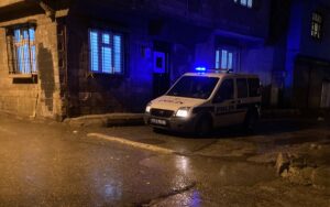 GAZİANTEP (AA) – Gaziantep'te akraba iki grup arasında çıkan silahlı