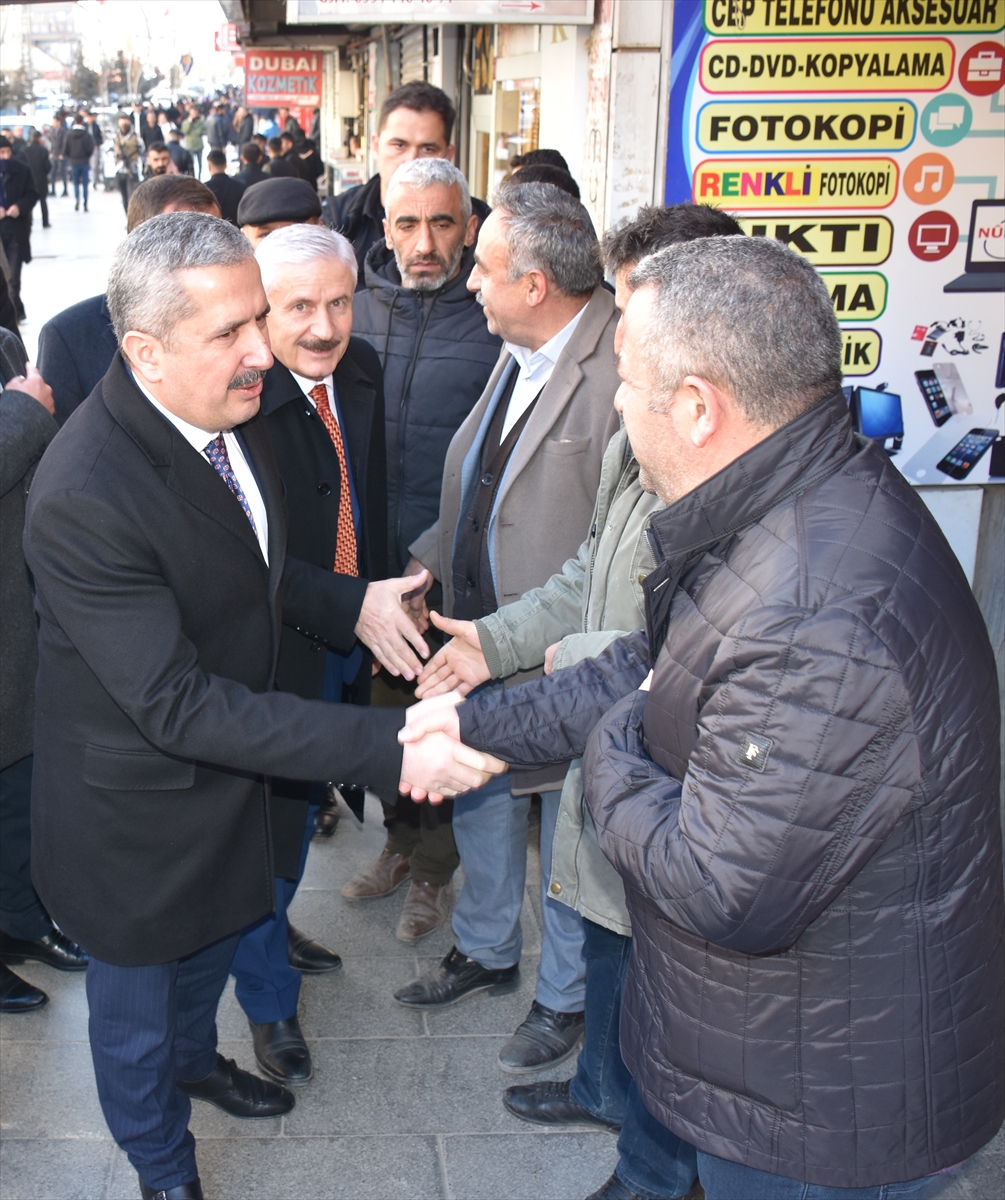 Hazine ve Maliye Bakan Yardımcısı Gürcan, Hakkari'de konuştu: