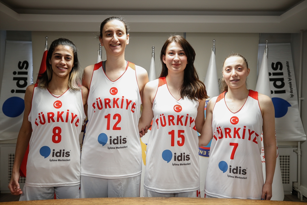 İdis İşitme Merkezleri, İşitme Engelliler Kadın Basketbol Milli Takımı'na sponsor oldu