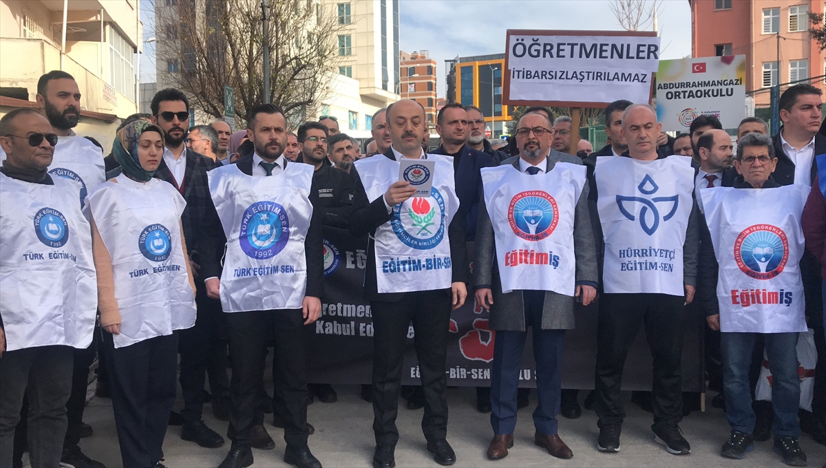 İstanbul'da sendika temsilcilerinden velinin okulda darbedildiği iddiasına ilişkin açıklama