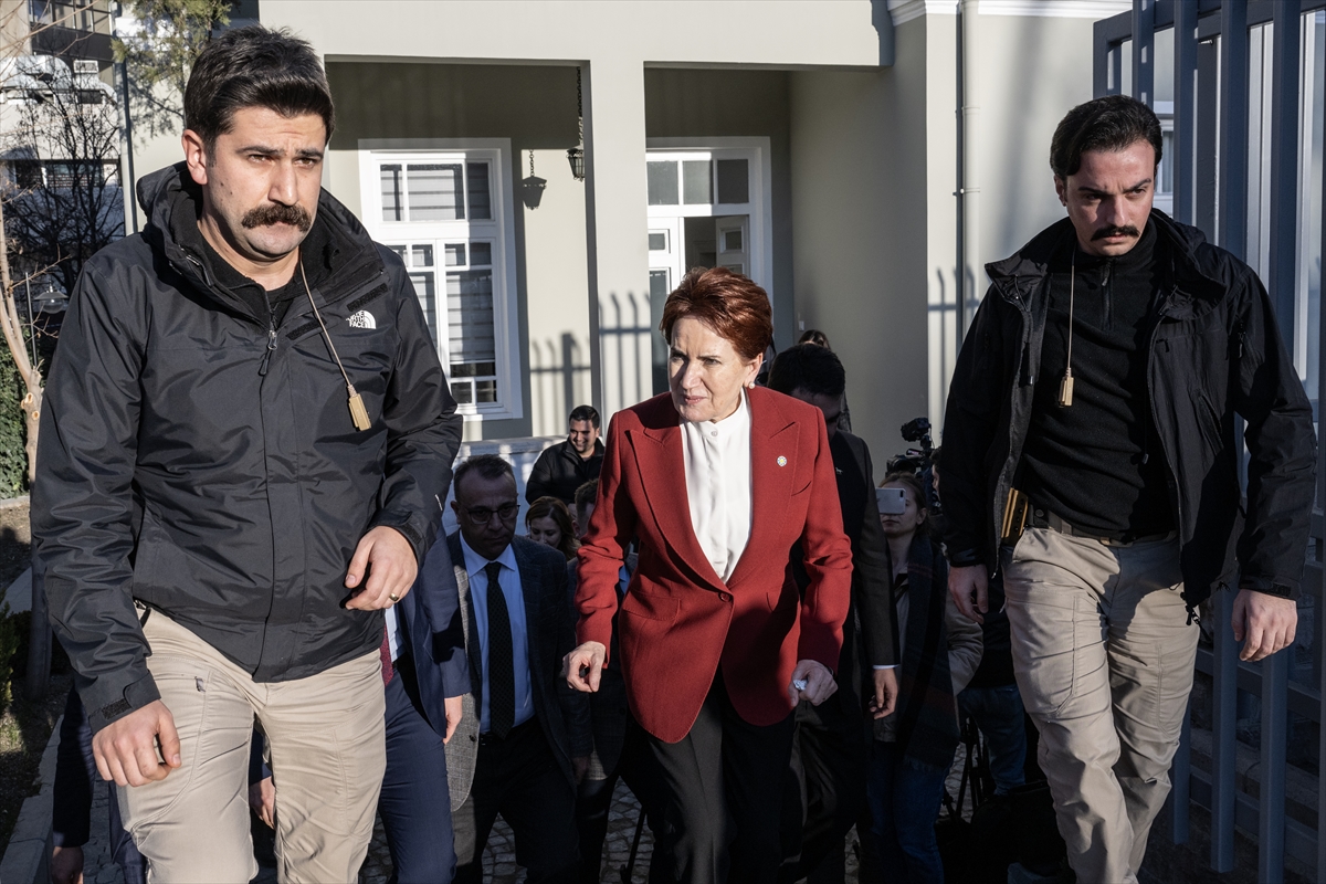 İYİ Parti Genel Başkanı Akşener, DP Genel Başkanı Uysal ile görüştü