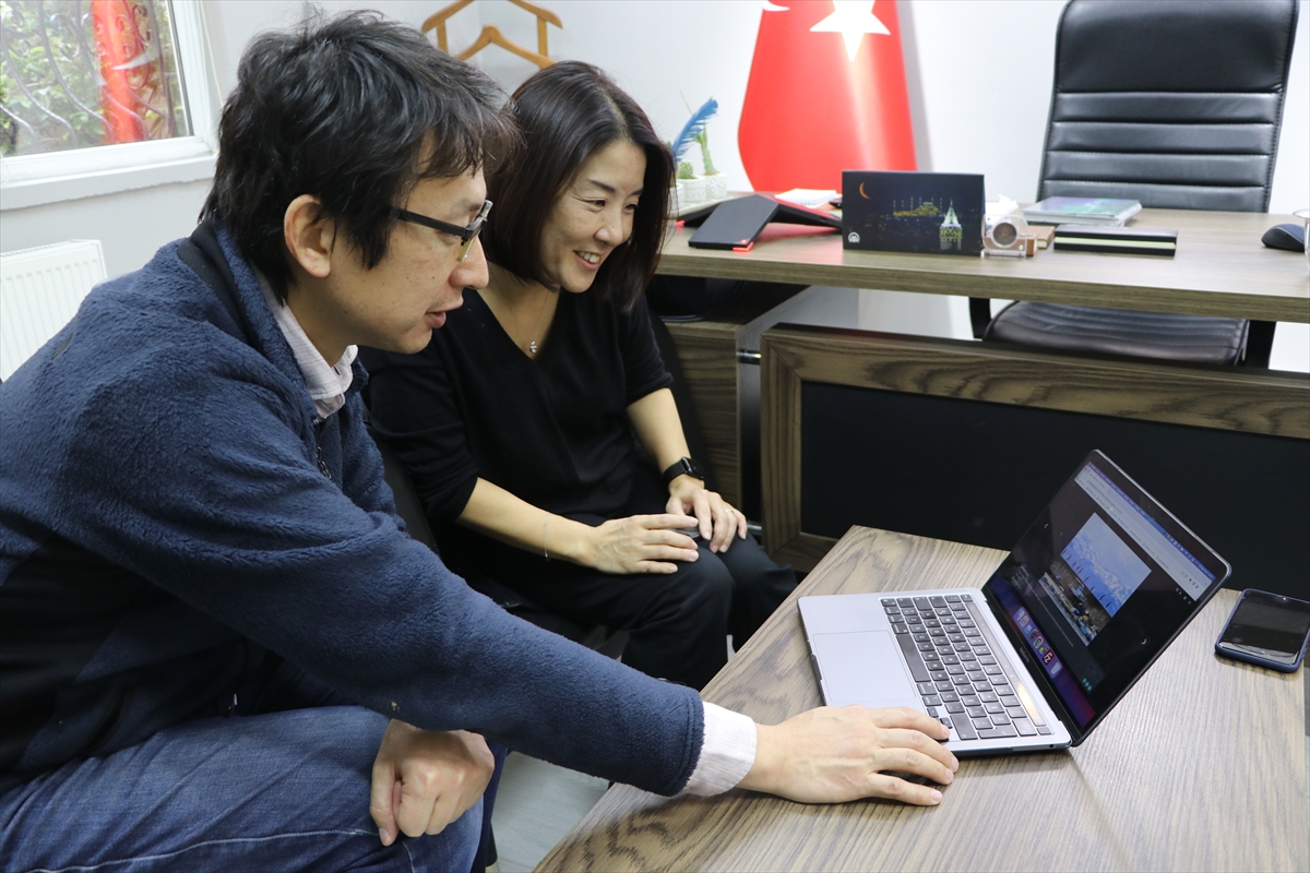Japon gazeteciler, AA'nın “Yılın Fotoğrafları” oylamasına katıldı