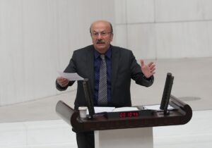 TBMM (AA) – TBMM Genel Kurulunda, kamuda çalışan sözleşmelilere kadro