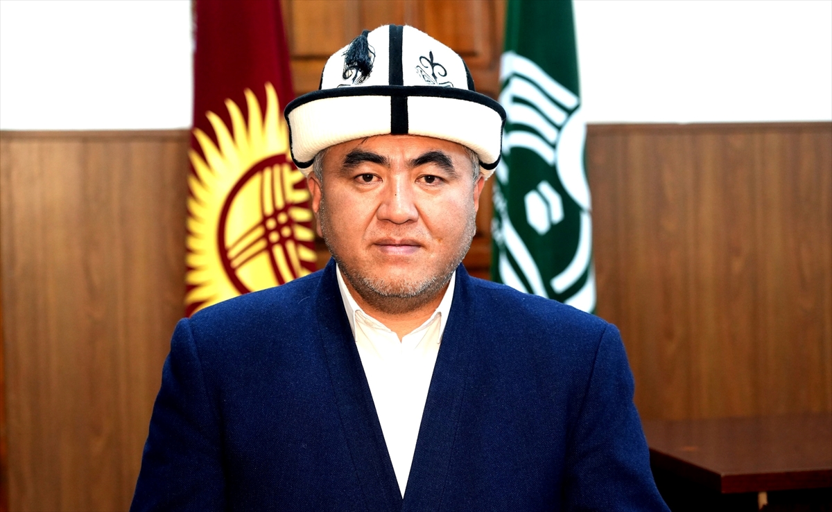Kırgızistan Müftüsü Rakiyev: “Kur'an-ı Kerim'e kimse zarar veremez”