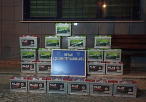 KONYA (AA) – Konya'da bir iş yerinden akü hırsızlığı yaptıkları