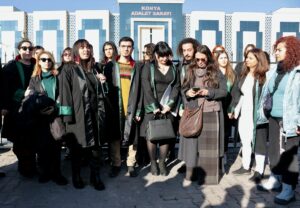 KONYA (AA) – Konya'da görevli oldukları barınakta bir köpeği eziyet