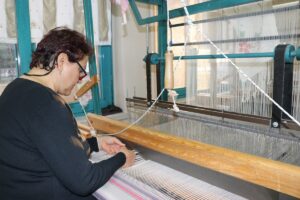 AMASYA (AA) – Amasya'nın Merzifon ilçesinin önemli kültürel simgelerinden, genç