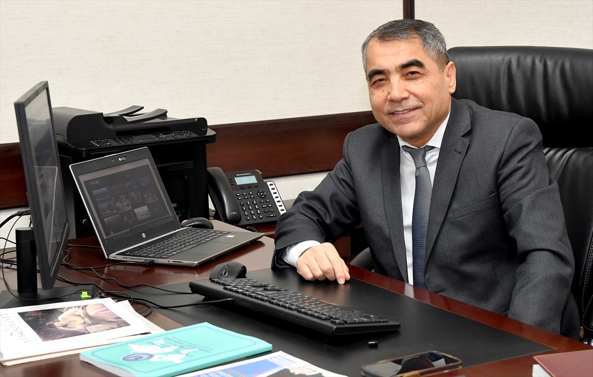 Özbek “Dunyo Haber Ajansı” Genel Müdürü, AA'nın “Yılın Fotoğrafları” oylamasına katıldı