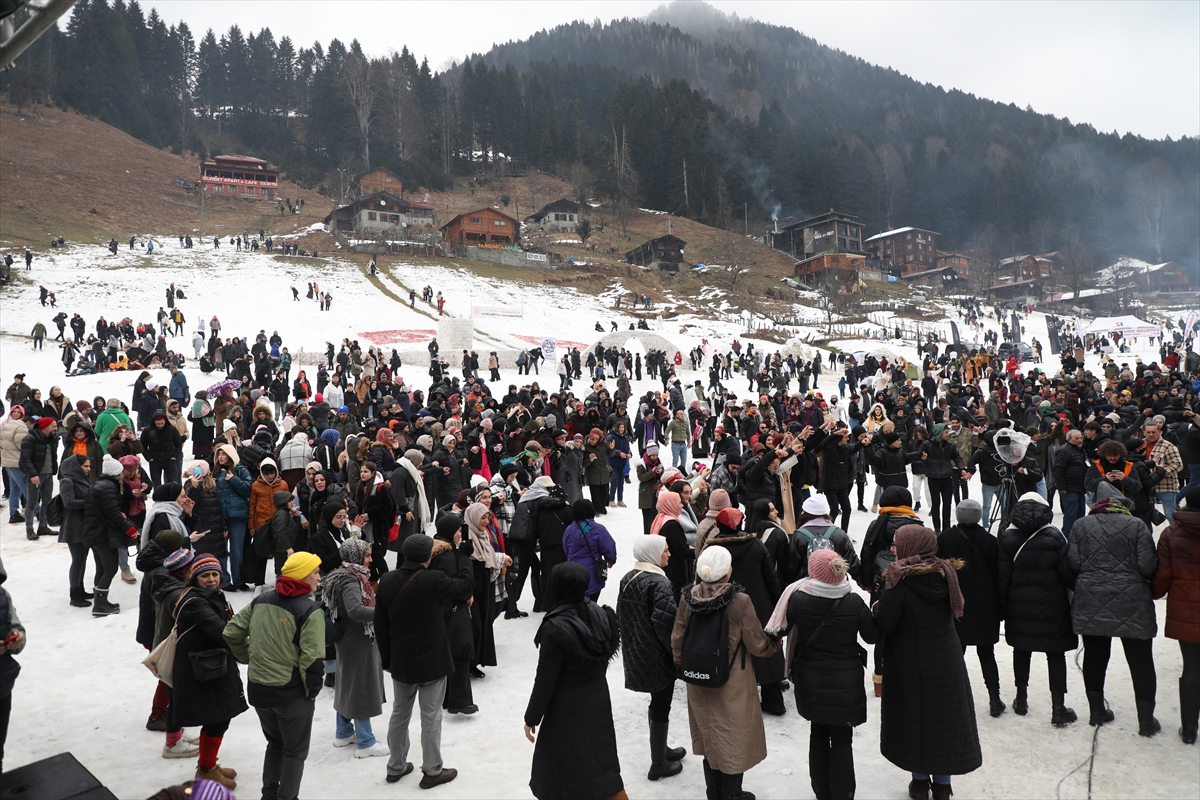 Rize'de “15. Ayder Kar Festivali” başladı
