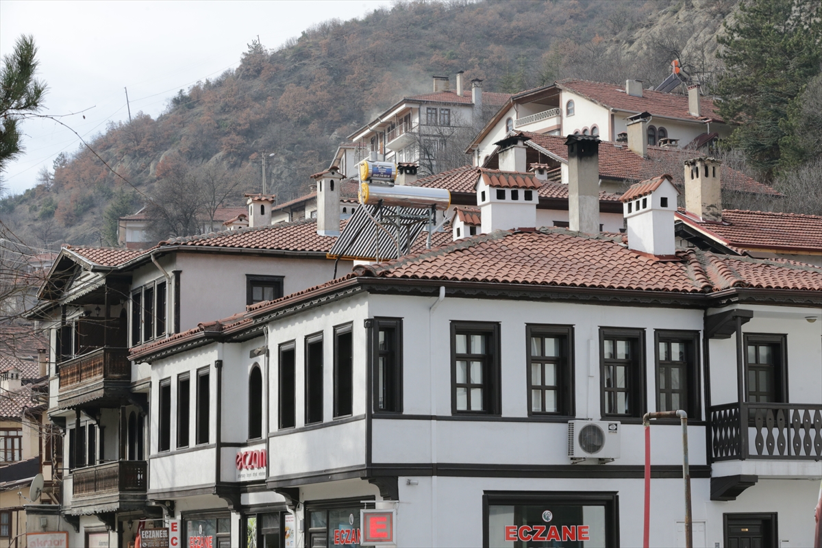 Sakin Şehir Göynük'teki tarihi doku restorasyon çalışmalarıyla korunuyor