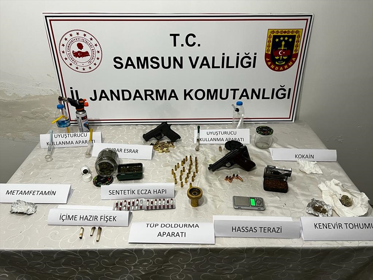 Samsun'da uyuşturucu operasyonunda 3 şüpheli gözaltına alındı