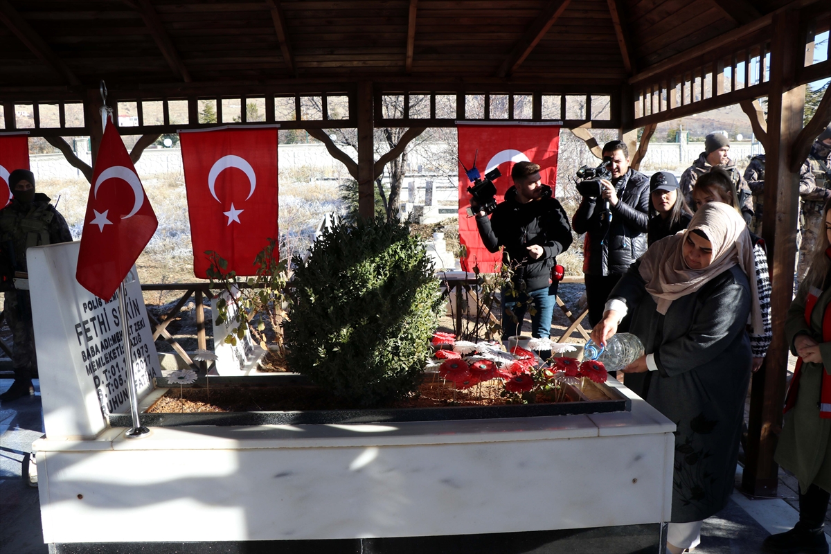 Şehit polis Fethi Sekin için Elazığ'da anma etkinliği düzenlendi
