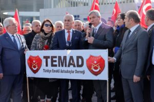 İSTANBUL (AA) – Türkiye Emekli Astsubaylar Derneği (TEMAD) üyeleri, Türk