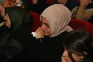 TOKAT (AA) – Tokat'ta şehit aileleri için düzenlenen programda duygusal