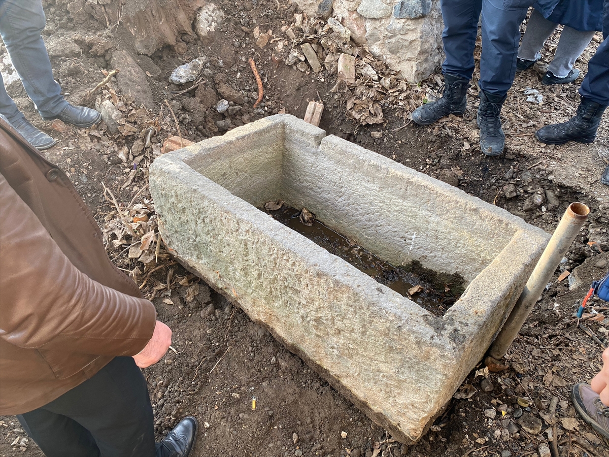 Tokat'ta tarihi niteliği olduğu değerlendirilen mezar bulundu
