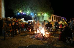 TRABZON (AA) – Trabzon'un bazı ilçelerinde, Karadeniz'de halen yaşatılan "Kalandar"