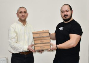 - Uzlaşma karşılığında çocuklar için satın alınan mont ve botlar,