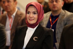 - Cezayir'de düzenlenen toplantıya Türkiye'nin Cezayir Büyükelçisi Mahinur Özdemir Göktaş