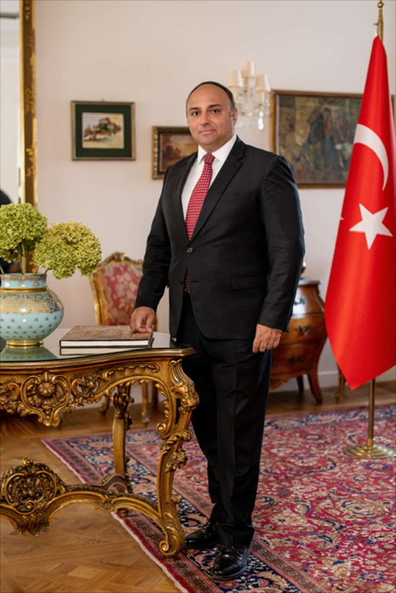 Türkiye'nin Varşova Büyükelçisi Fırat, Polonya'nın stratejik önemini vurguladı: