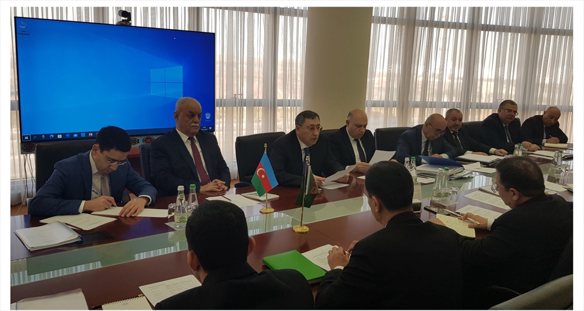 Türkmenistan ile Azerbaycan “Hazar Denizi dibinin sınırlandırılmasını” görüştü
