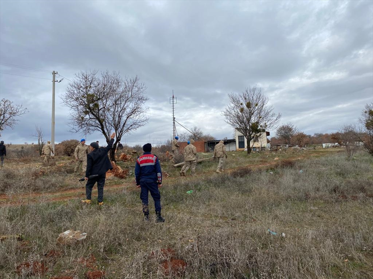 Uşak'ta kaybolan kişi için arama çalışması başlatıldı