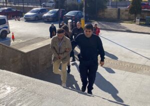 UŞAK (AA) – Uşak'ta istinat duvarına çarpan otomobildeki üniversite öğrencisi