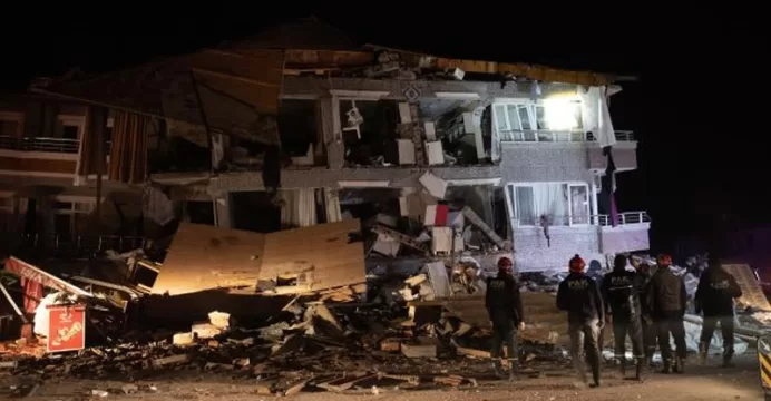 Hatay’daki 6,4 büyüklüğündeki deprem sonrası 32 artçı yaşandı