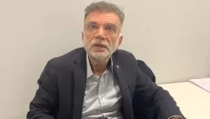 - Üzerinde bulunan paralarla Karadağ'a gitmek üzere geldiği İstanbul Havalimanı'nda