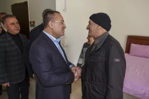 DİYARBAKIR (AA) – Adalet Bakanı Bekir Bozdağ, Kahramanmaraş merkezli depremlerden