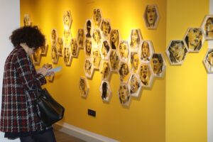 ADANA (AA) – Adana'da ressam Dicle Çiftçi'nin "Eve Giren Güneş