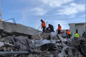 ADIYAMAN (AA) – Kahramanmaraş merkezli depremler sırasında Adıyaman'da çöken bir