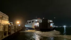 İSTANBUL (AA) – İstanbul Deniz Otobüslerine (İDO) ait Adnan Menderes