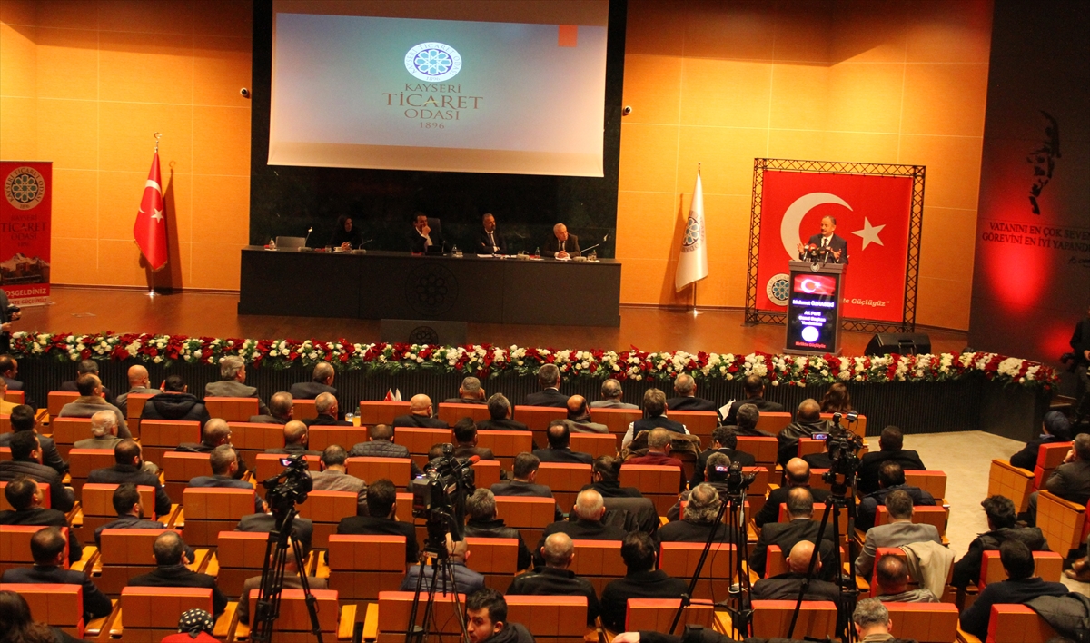 AK Parti'li Özhaseki, Kayseri Ticaret Odası Meclis Toplantısı'nda konuştu: