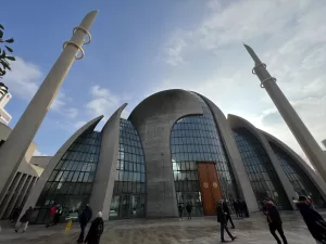 KÖLN/BERLİN (AA) – "Asrın felaketi" olarak nitelenen Kahramanmaraş merkezli depremlerden